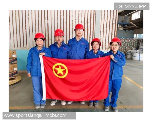 华裔球员高宇洋荣任FC东京副队长展现新风采 华裔球员高宇洋荣任FC东京副队长展现新风采